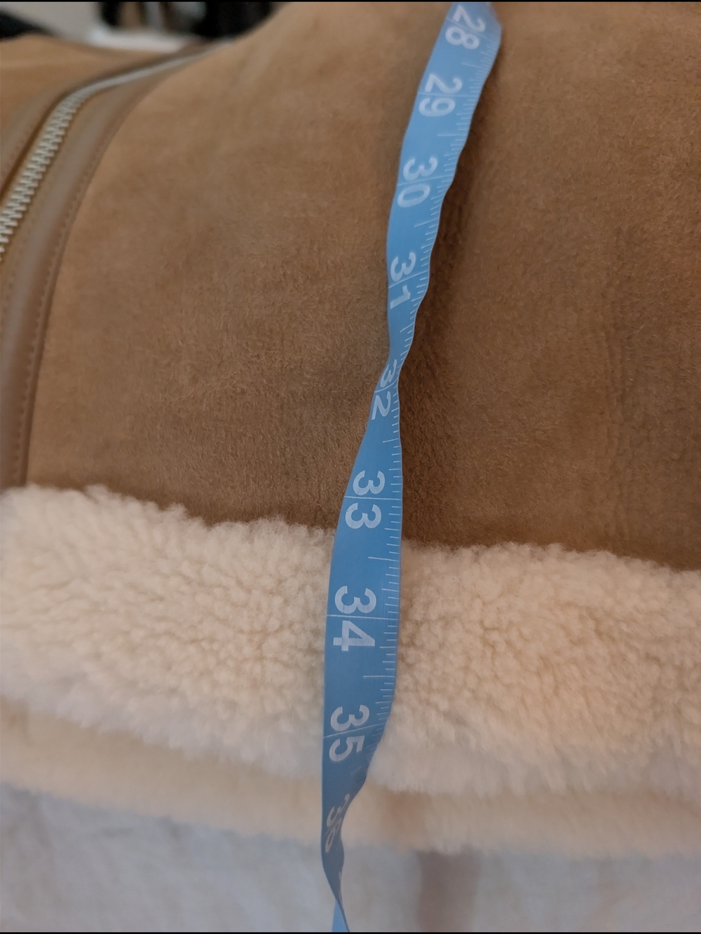 QUINCE 100% Shearling Long Coat Fawn Off-White Medium NWOT Genuine Leather - Picture 5 of 8